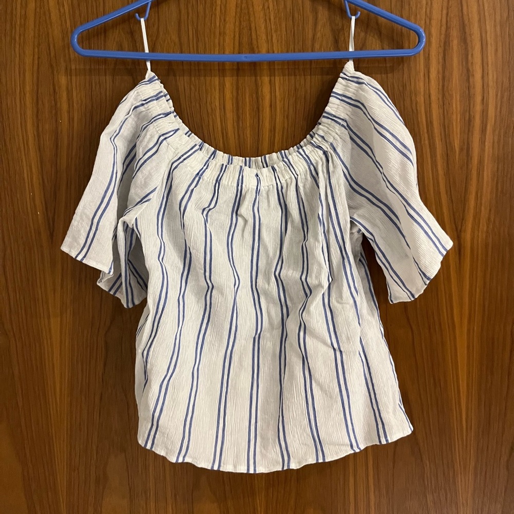Over the shoulder top - white & blue strips - great condition
